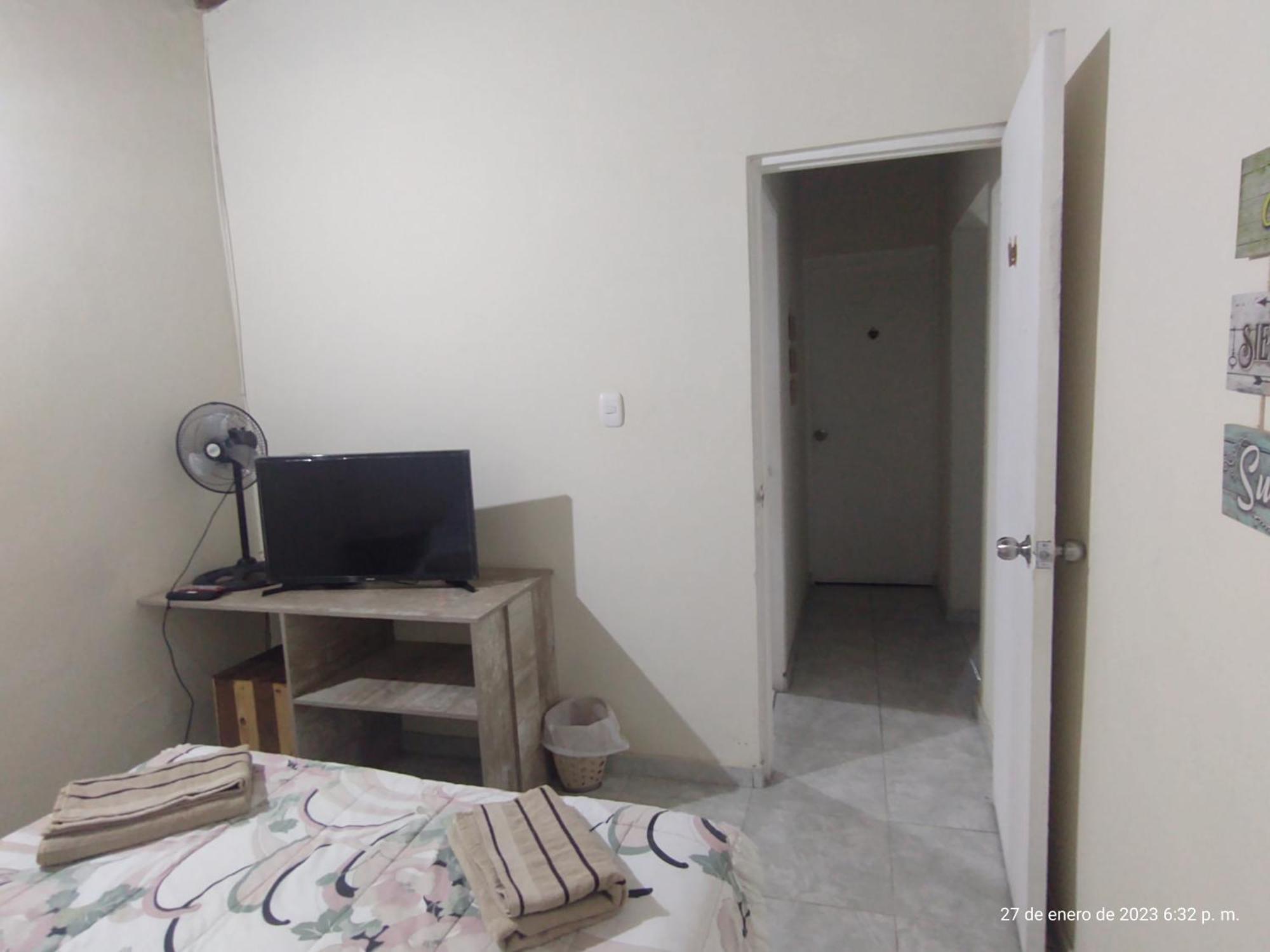 Pa Pasiar Hostal Medellín Zimmer foto